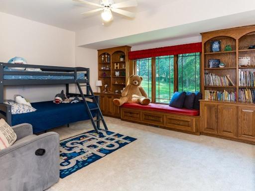 3103 Maplewood Road, Wayzata, MN 55391