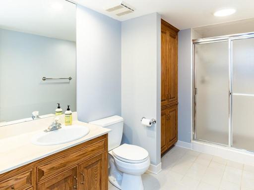 3103 Maplewood Road, Wayzata, MN 55391
