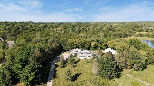 18116 Ridgewood Road, Minnetonka, MN 55391