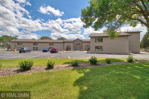 2163-Coon-rapids-Blvd-Coon-Rapids-MN-55433 (48).jpg