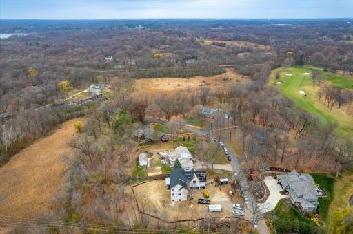 15 Myrtlewood Road, Wayzata, MN 55391