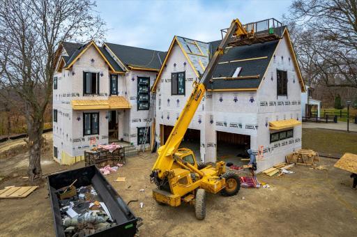 15 Myrtlewood Road, Wayzata, MN 55391