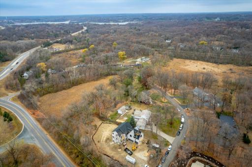 15 Myrtlewood Road, Wayzata, MN 55391