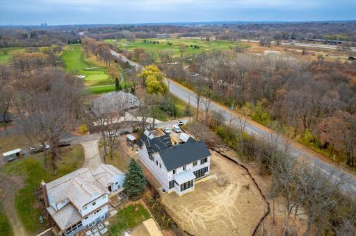 15 Myrtlewood Road, Wayzata, MN 55391