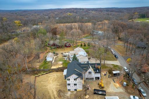 15 Myrtlewood Road, Wayzata, MN 55391