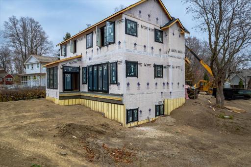 15 Myrtlewood Road, Wayzata, MN 55391