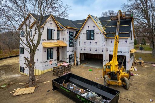 15 Myrtlewood Road, Wayzata, MN 55391