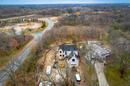 15 Myrtlewood Road, Wayzata, MN 55391