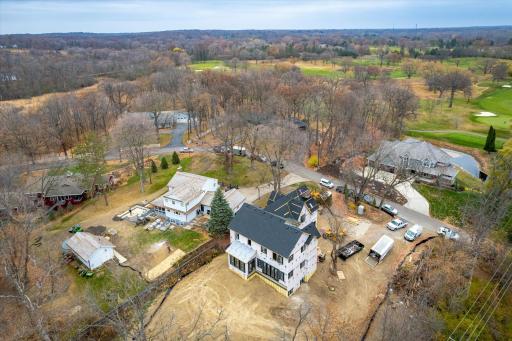 15 Myrtlewood Road, Wayzata, MN 55391