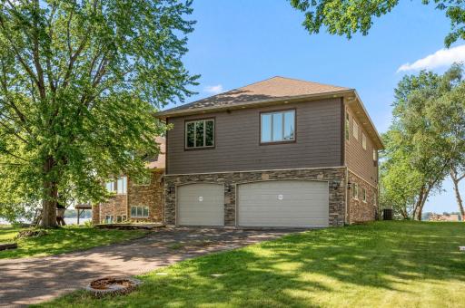 13765 Norelius Lane, Lindstrom, MN 55045