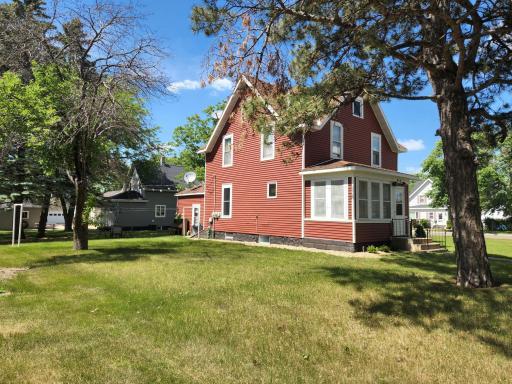 Photo for 314 Lyon Avenue N, Canby, MN 56220 - Listing #6227654 The side yard away from street is VERY spacious.