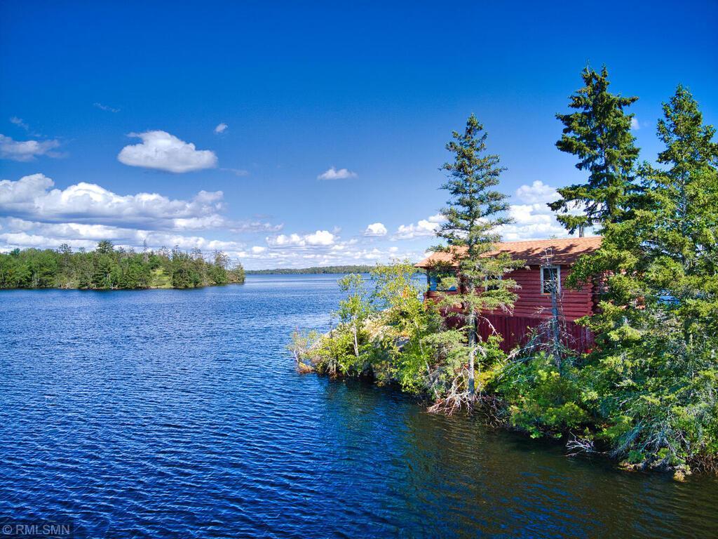CABIN ON BALD ROCK POINT