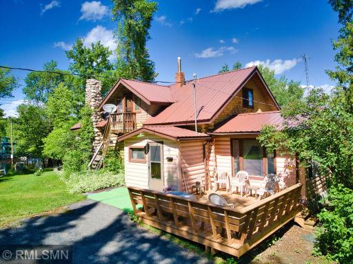 MAIN HOUSE LODGE
