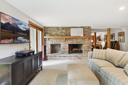 Photo for 360 Ruann Road, Wayzata, MN 55391 - Listing #6228692 360 Ruann Road, Wayzata, MN 55391
