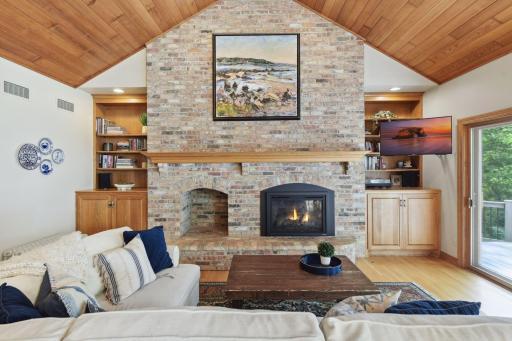 Photo for 360 Ruann Road, Wayzata, MN 55391 - Listing #6228692 360 Ruann Road, Wayzata, MN 55391