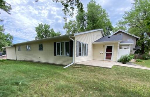 544 11th Street, Windom, MN 56101