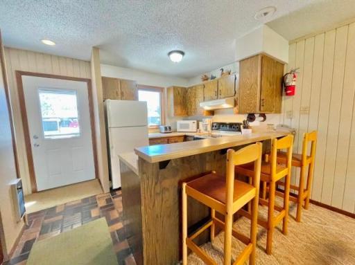 07 Seating at Kitchen.jpeg