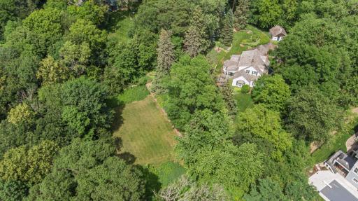 2400 Oakland Road, Minnetonka, MN 55305