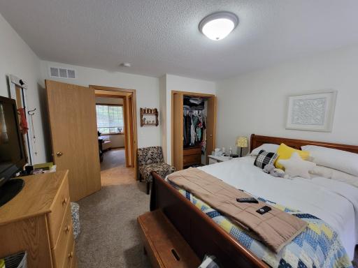 915 7TH Street, 2-7, Jordan, MN 55352