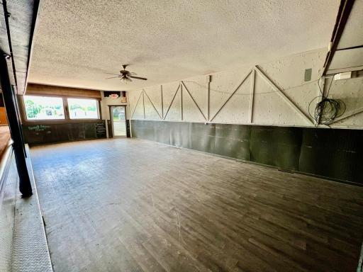 Loads of room for seating, offices, you name it!