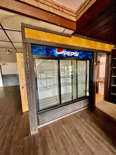 400 Front Street, Russell, MN 56169