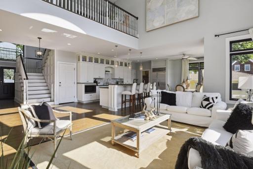 2920 Casco Point Road, Wayzata, MN 55391