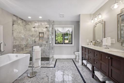 2920 Casco Point Road, Wayzata, MN 55391