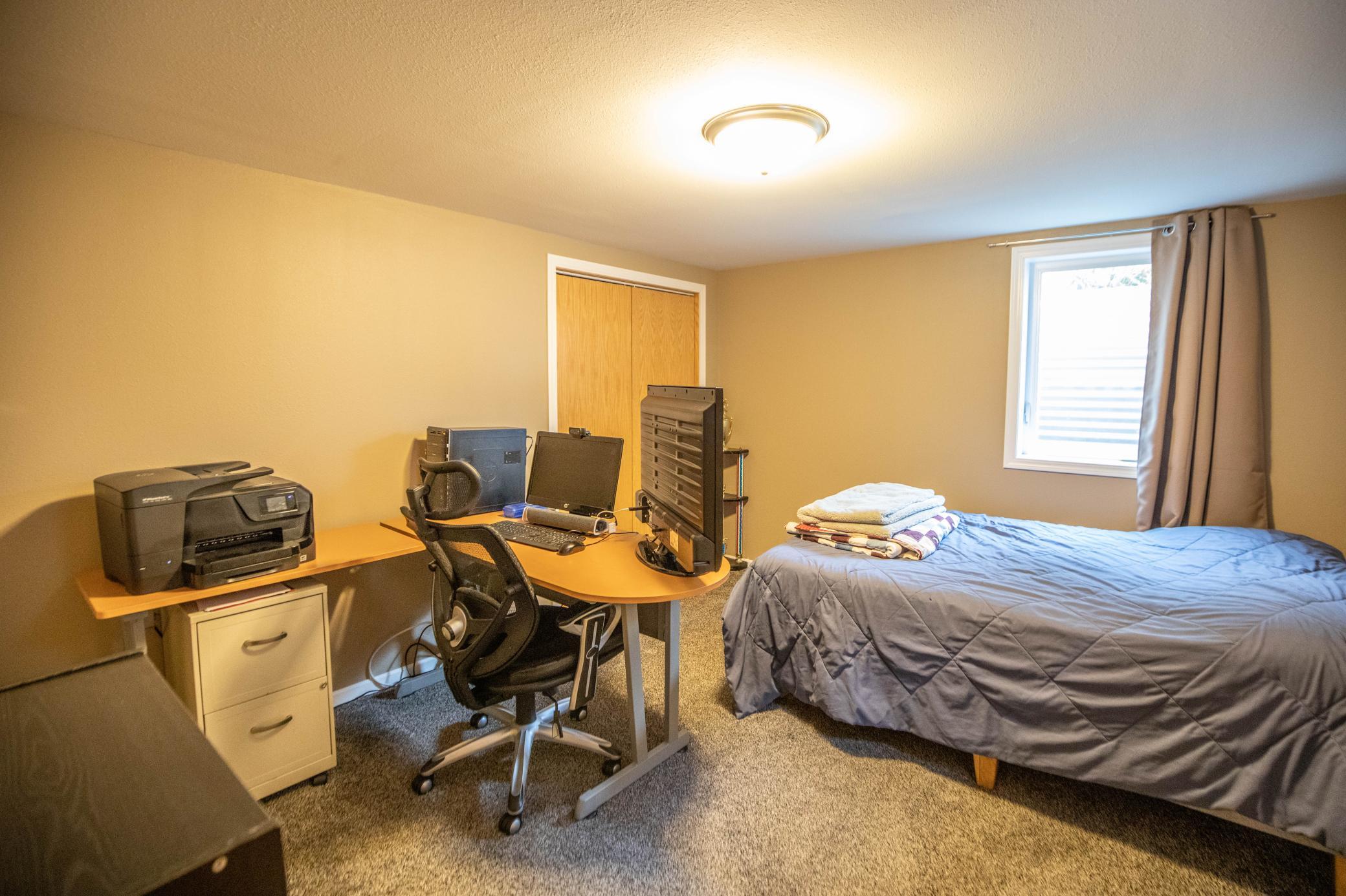 1510 19 1/2 St S, Moorhead