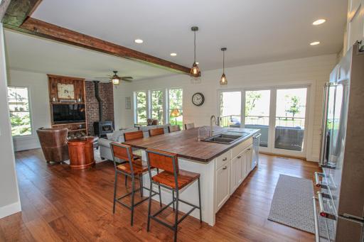 2001 S Le Homme Dieu Drive NE, Alexandria, MN 56308