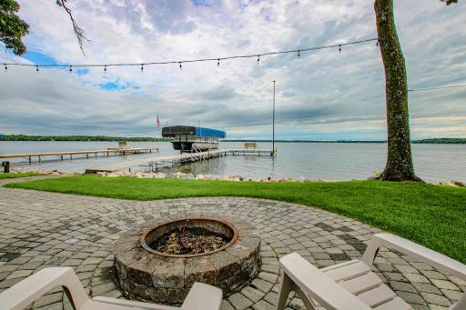 2001 S Le Homme Dieu Drive NE, Alexandria, MN 56308