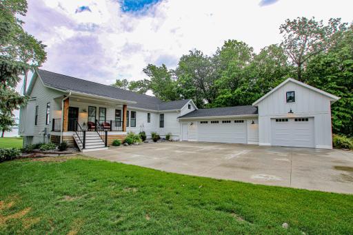 2001 S Le Homme Dieu Drive NE, Alexandria, MN 56308