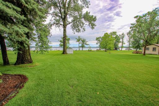 2001 S Le Homme Dieu Drive NE, Alexandria, MN 56308