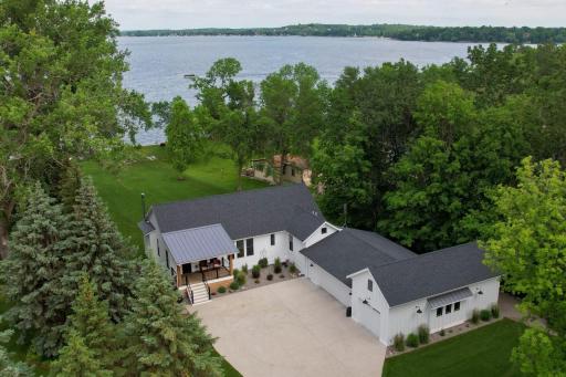 2001 S Le Homme Dieu Drive NE, Alexandria, MN 56308