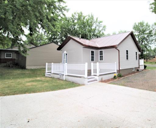 840 2nd Street E, Lake Lillian, MN 56253