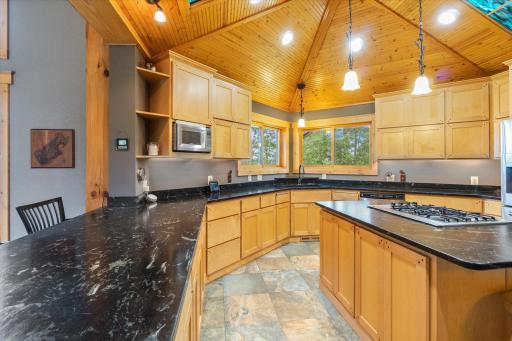 39843 Hill Street Road, Sturgeon Lake, MN 55783