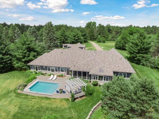 11885 Dellwood Road N, Stillwater, MN 55082