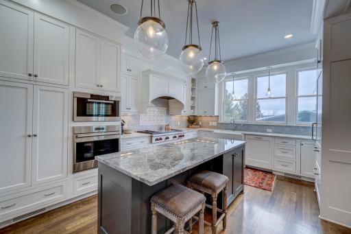 618 Burlington Street E, Stillwater, MN 55082