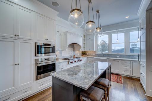 618 Burlington Street E, Stillwater, MN 55082