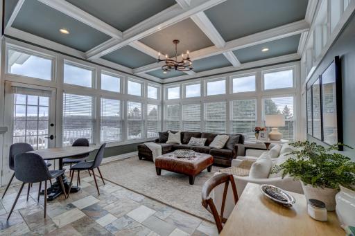 618 Burlington Street E, Stillwater, MN 55082