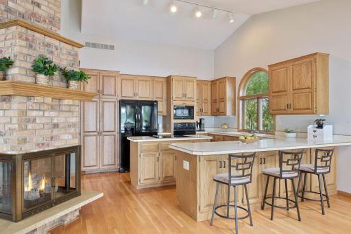 The heart of the home, "The kitchen" â with a large breakfast bar & adjoining dining and family rooms â make it ideal for gatherings