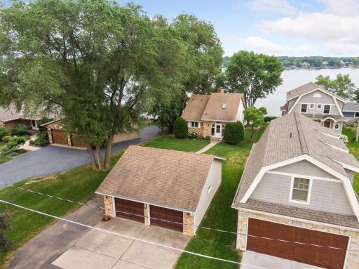 5495 Shore Trail NE, Prior Lake, MN 55372
