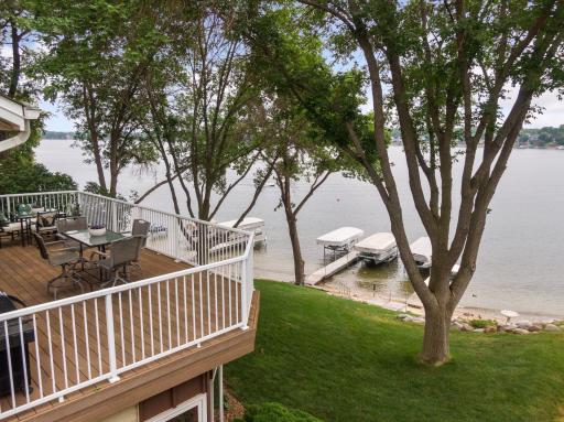 Sit back, relax and enjoy the CAPTIVATING panoramic lake views from your own little oasis