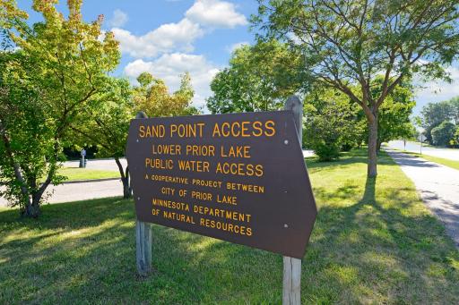 5495 Shore Trail NE, Prior Lake, MN 55372