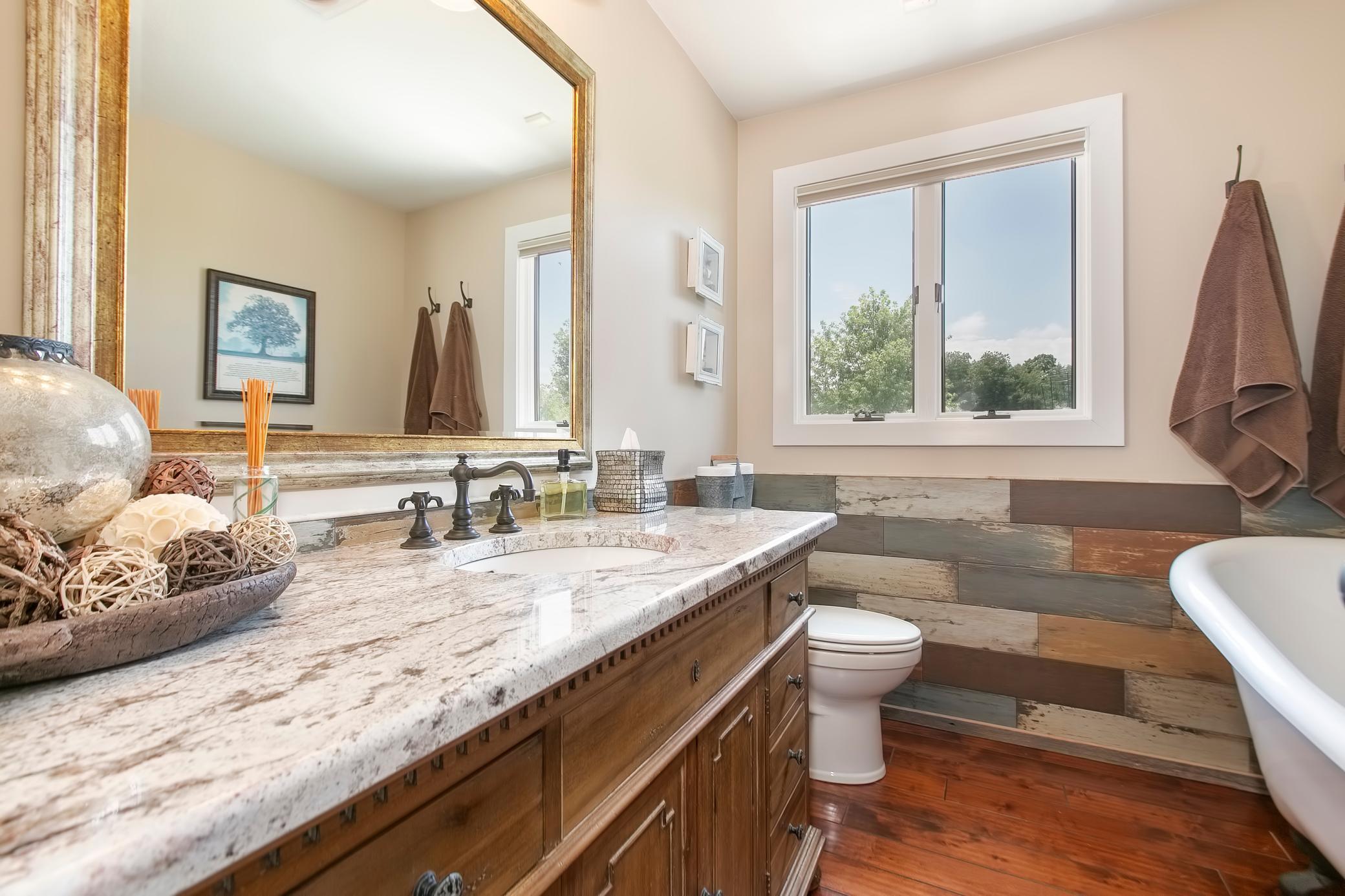 Updated main level full bath.