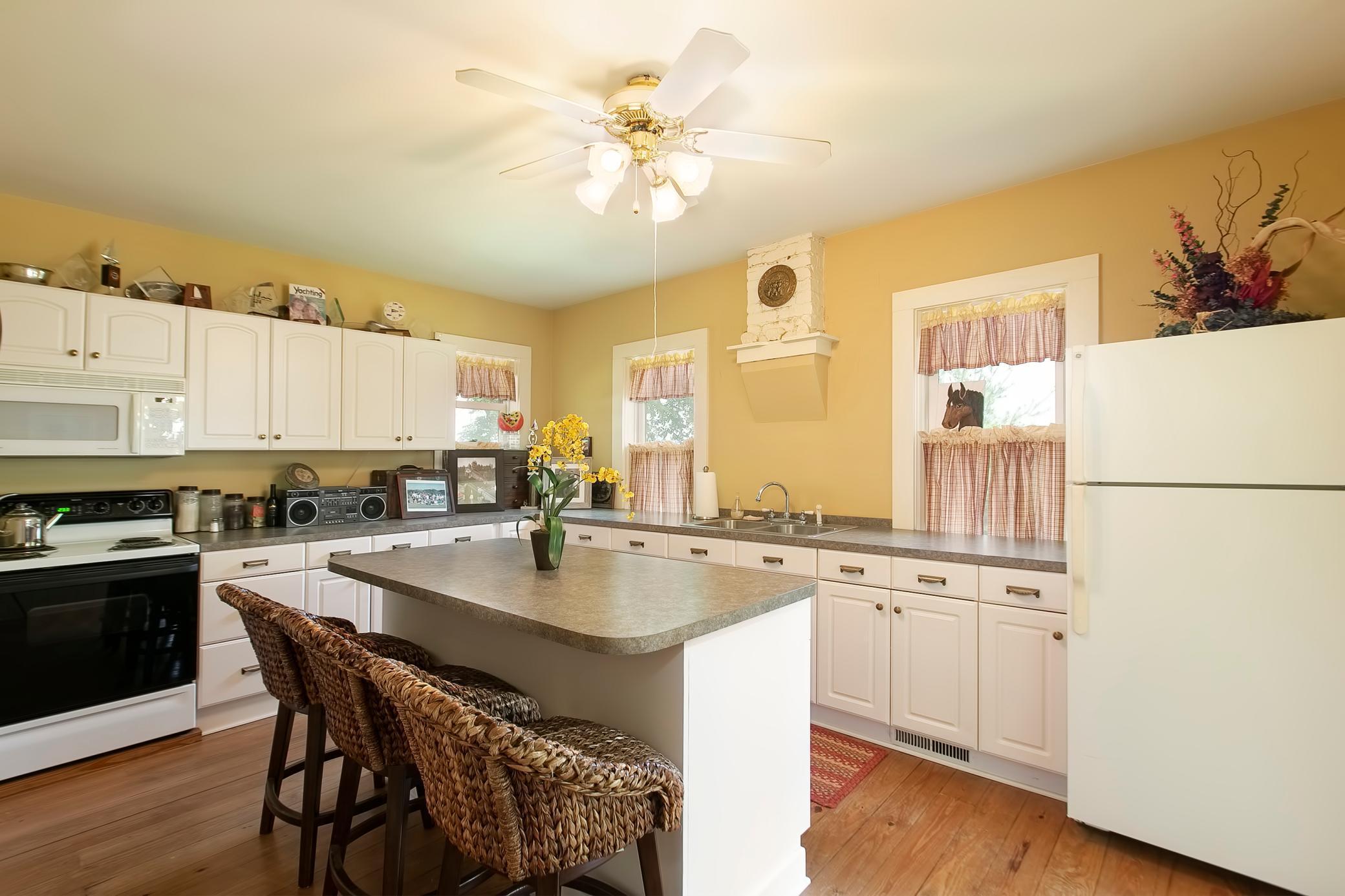 Farmhouse kitchen