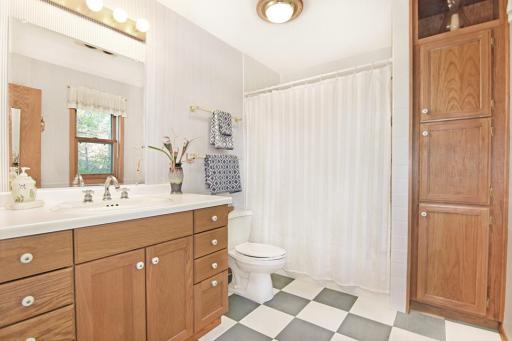Photo for 1882 Highway 11 E, International Falls, MN 56649 - Listing #6233227 1882 Highway 11 E, International Falls, MN 56649