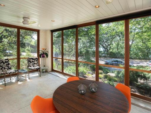 3243 E Bde Maka Pkwy Minneapolis Minneapolis MN 55408 USA-023-027-023-MLS_Size.jpg