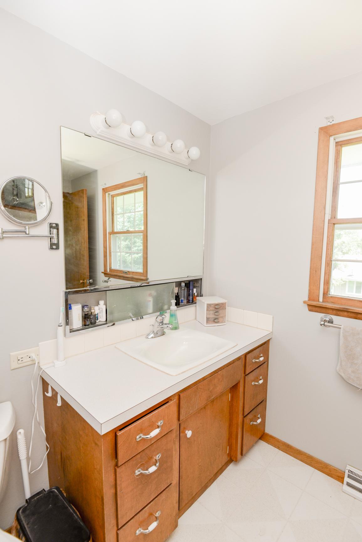 Master 3/4 Bath