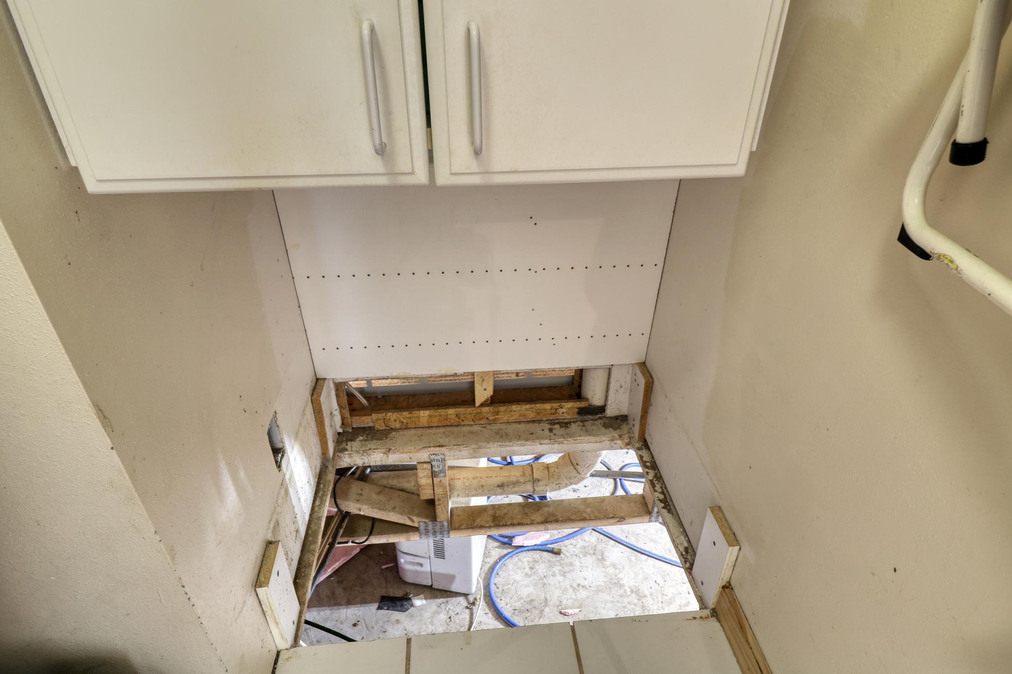 Crawl space.jpg