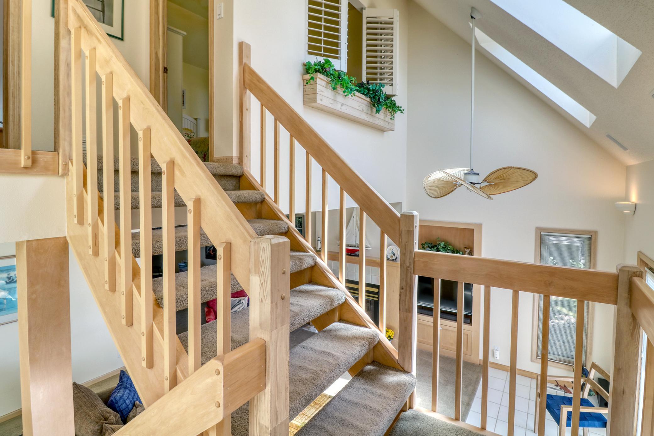 Staircase.jpg